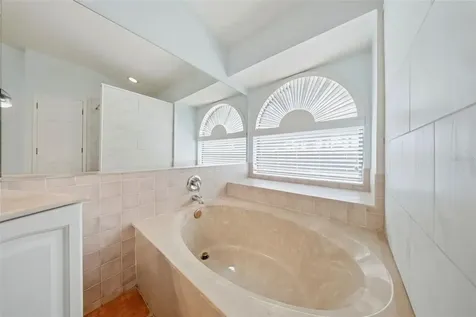 2704 Buckhorn Oaks Drive Valrico FL 33594