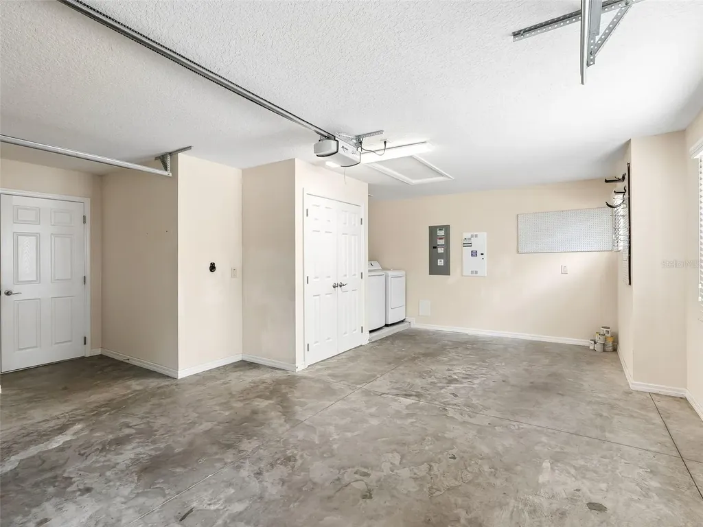 2877 Feustel Avenue The Villages FL 32163