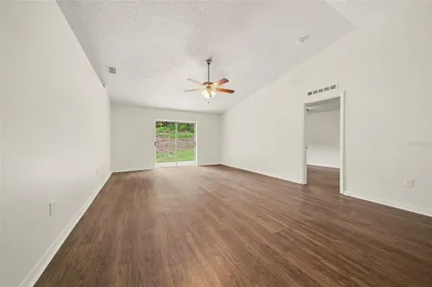 909 Bristle Cone Court Minneola FL 34715