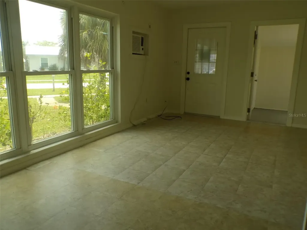 4011 Grobe Street North Port FL 34287