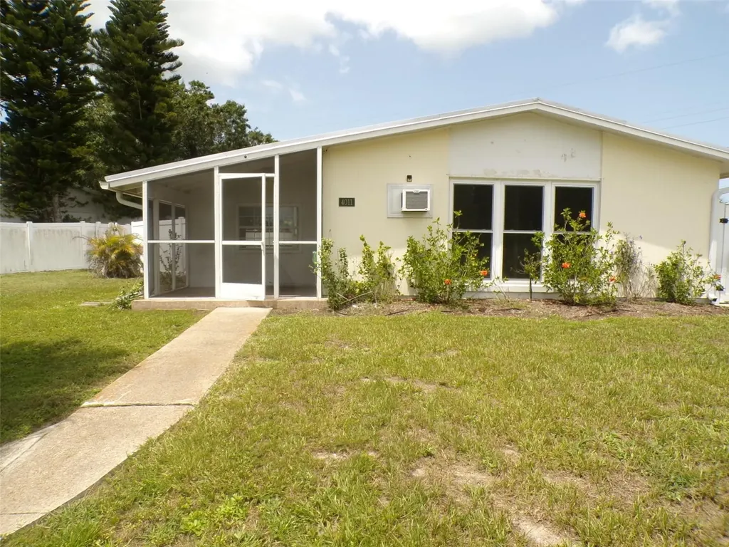 4011 Grobe Street North Port FL 34287