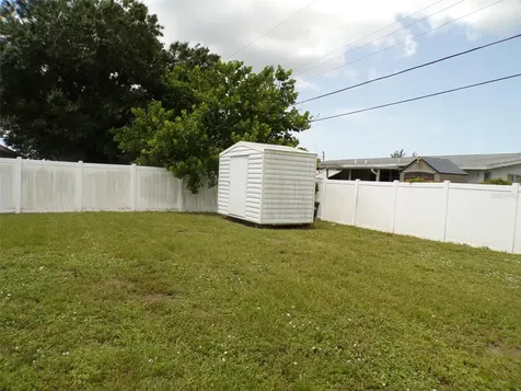 4011 Grobe Street North Port FL 34287