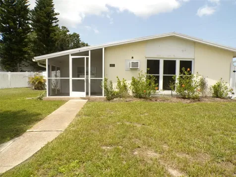 4011 Grobe Street North Port FL 34287
