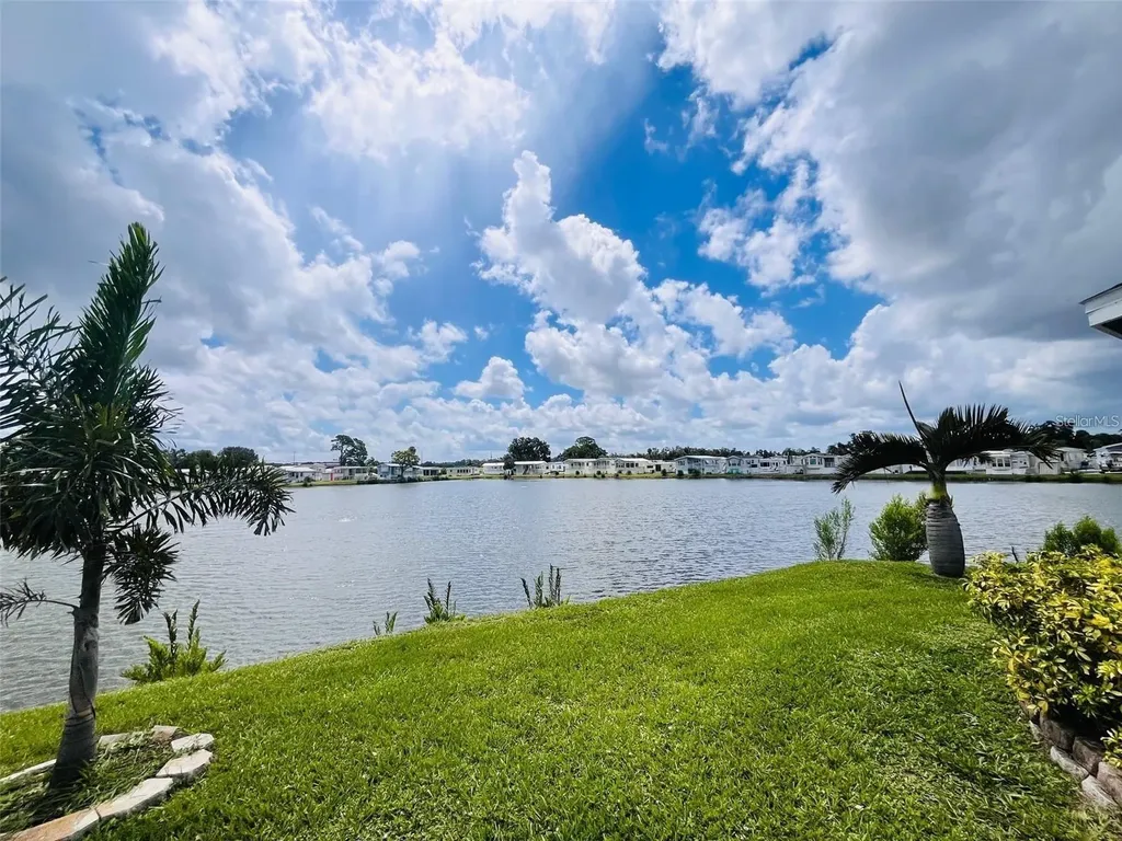 2215 73rd Street E Palmetto FL 34221
