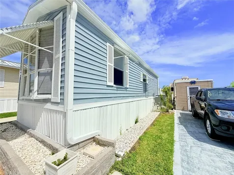 2215 73rd Street E Palmetto FL 34221