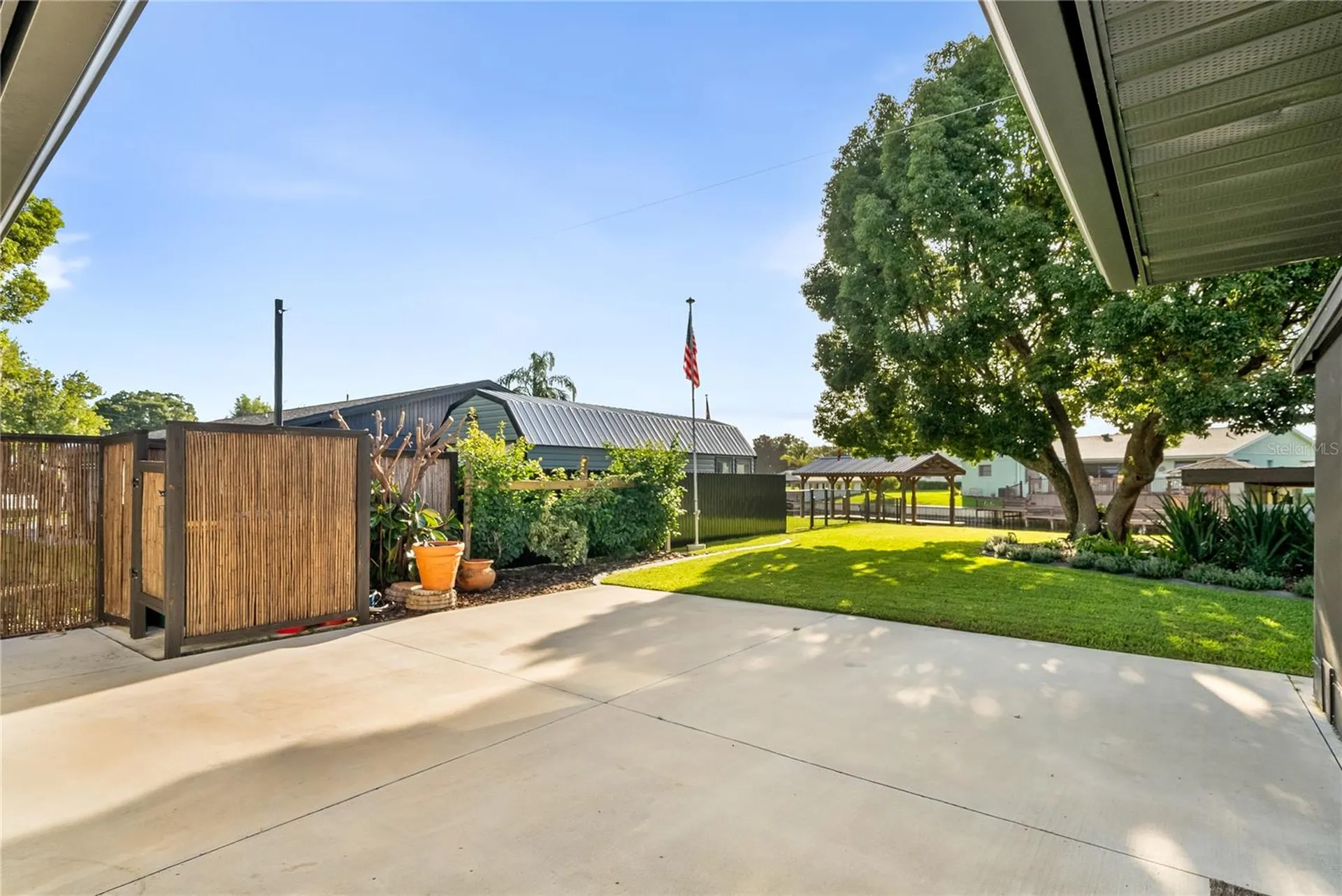 1604 Orange Avenue Tavares FL 32778