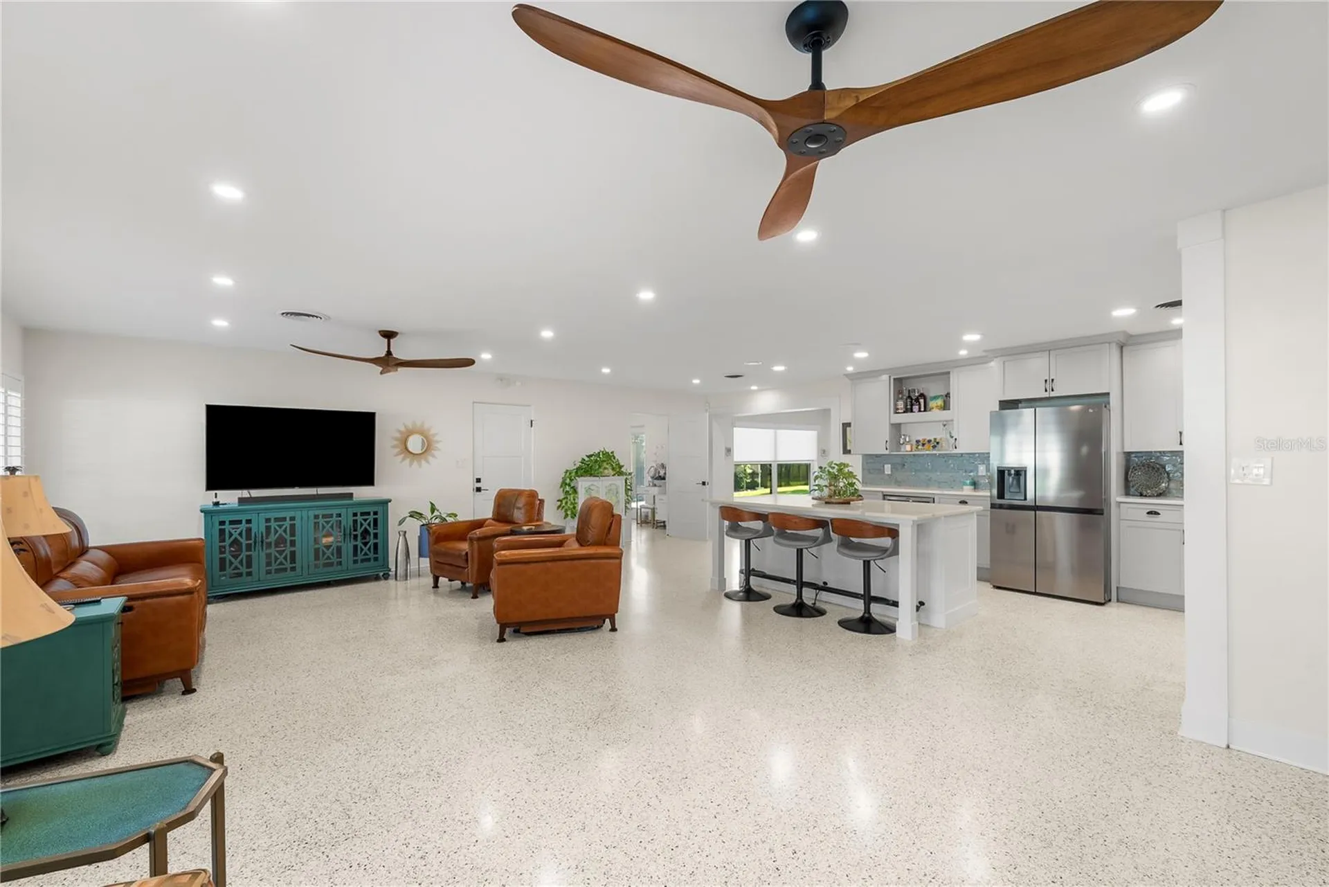 1604 Orange Avenue Tavares FL 32778