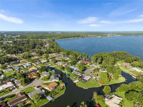 1604 Orange Avenue Tavares FL 32778