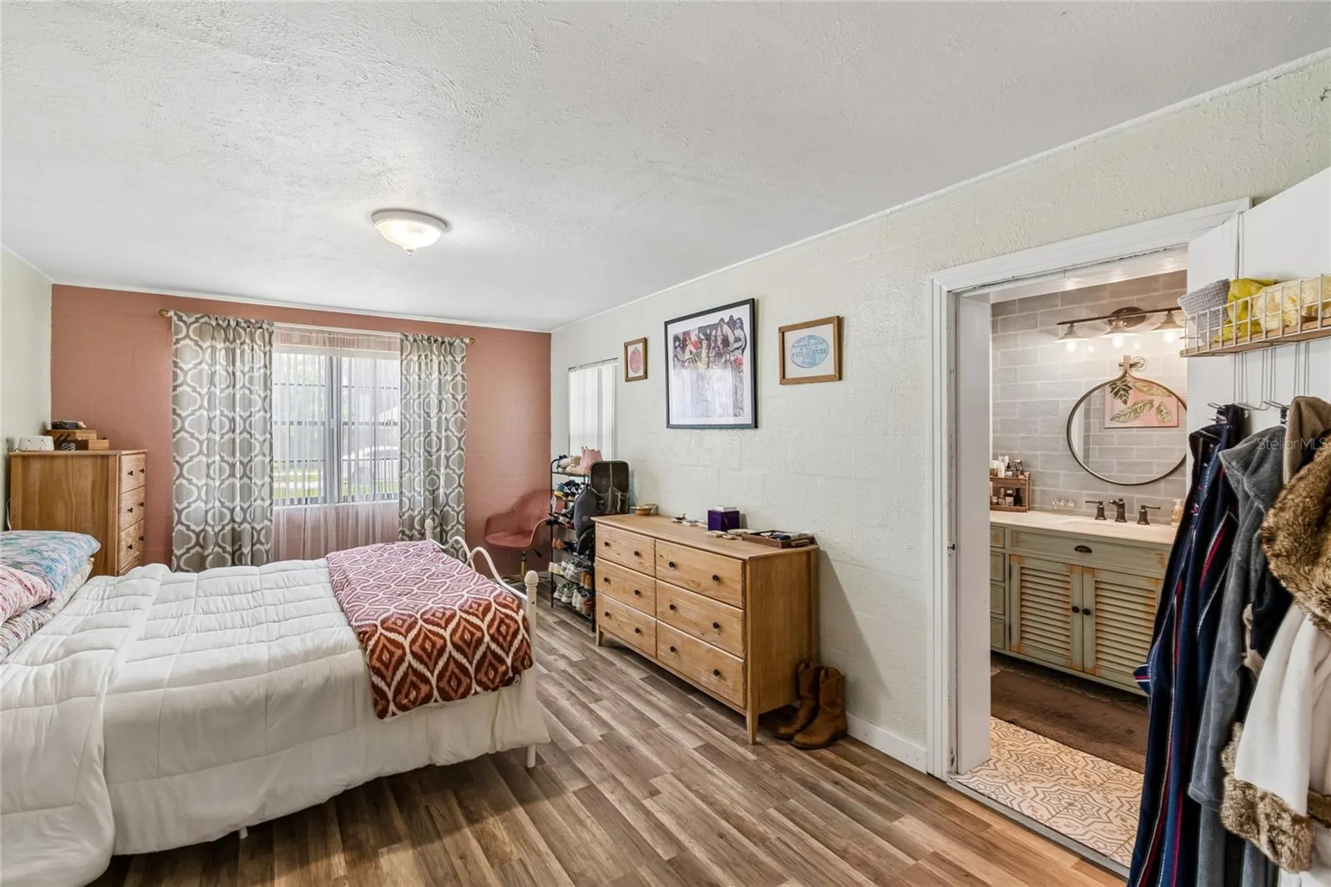 3742 Martin Street Orlando FL 32806