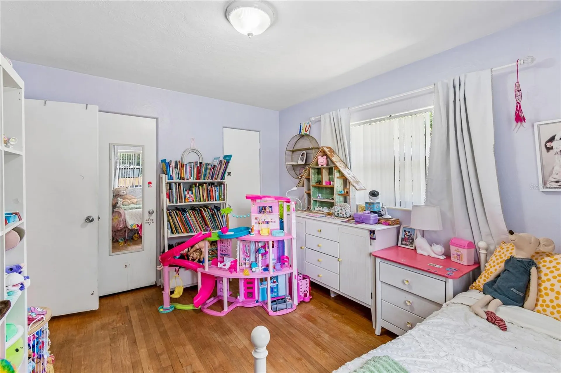 3742 Martin Street Orlando FL 32806