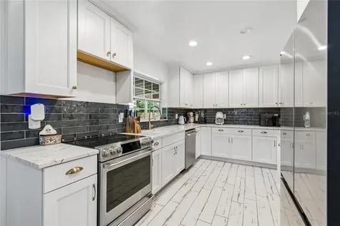 3742 Martin Street Orlando FL 32806