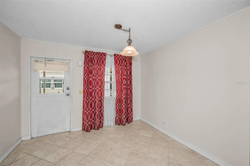 10539 Tahitian Lane Largo FL 33773