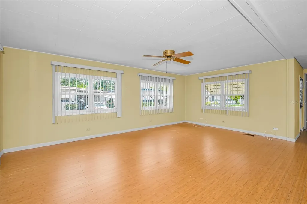 10539 Tahitian Lane Largo FL 33773