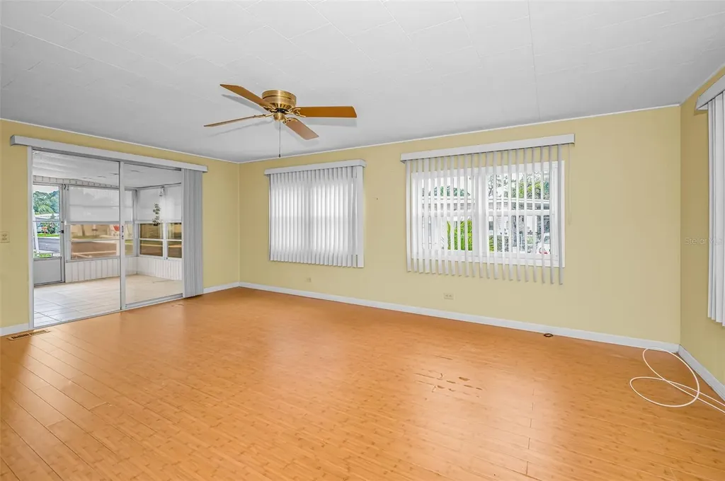 10539 Tahitian Lane Largo FL 33773
