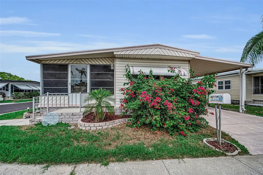 10539 Tahitian Lane Largo FL 33773