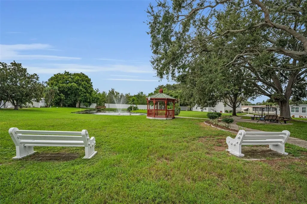 10539 Tahitian Lane Largo FL 33773