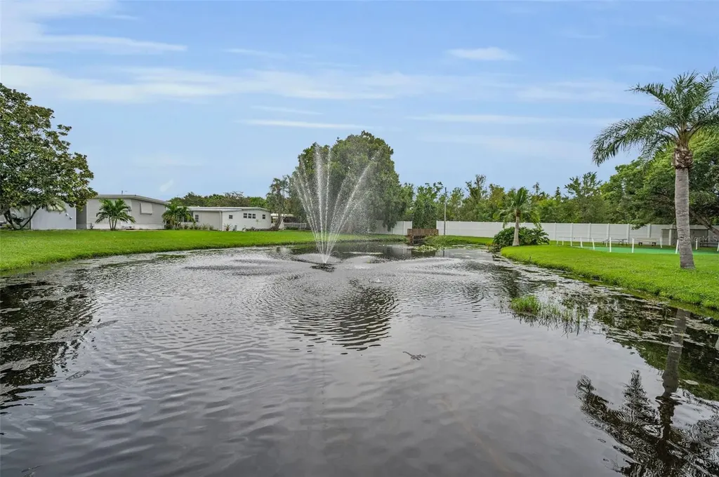 10539 Tahitian Lane Largo FL 33773