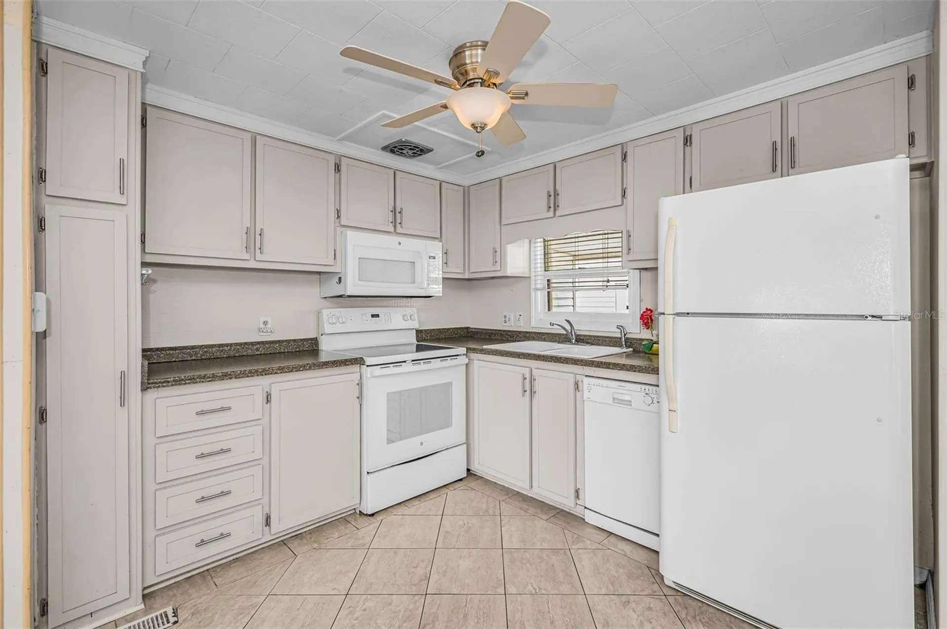 10539 Tahitian Lane Largo FL 33773