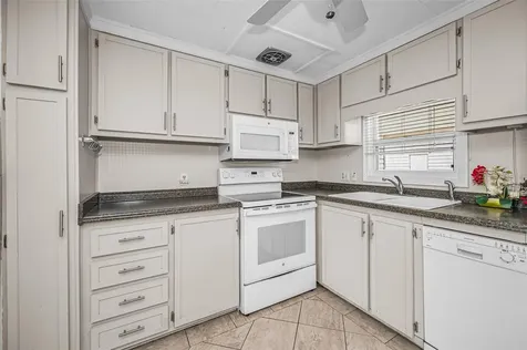 10539 Tahitian Lane Largo FL 33773