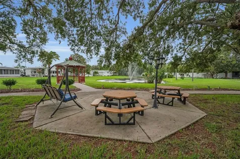10539 Tahitian Lane Largo FL 33773