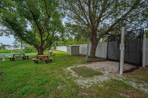10539 Tahitian Lane Largo FL 33773