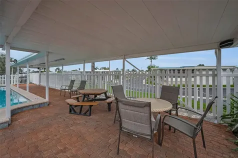 10539 Tahitian Lane Largo FL 33773