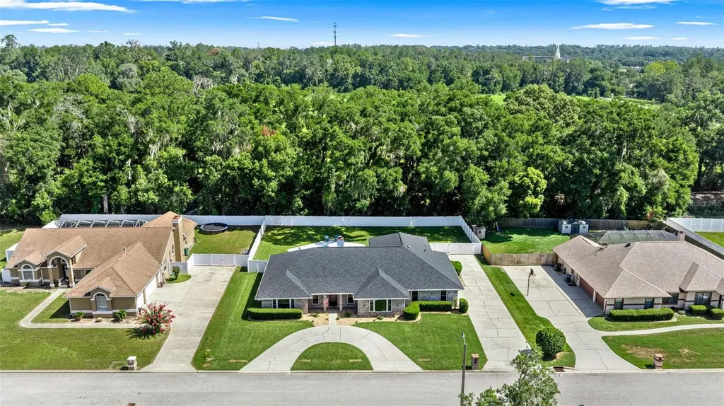 2611 SE 27 Street Ocala FL 34471