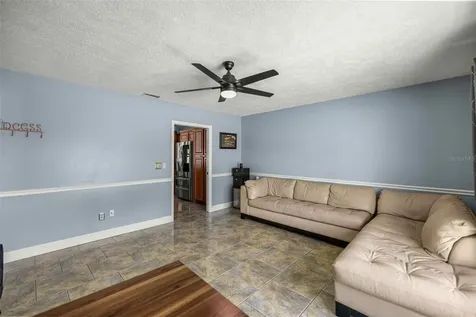 2611 SE 27 Street Ocala FL 34471