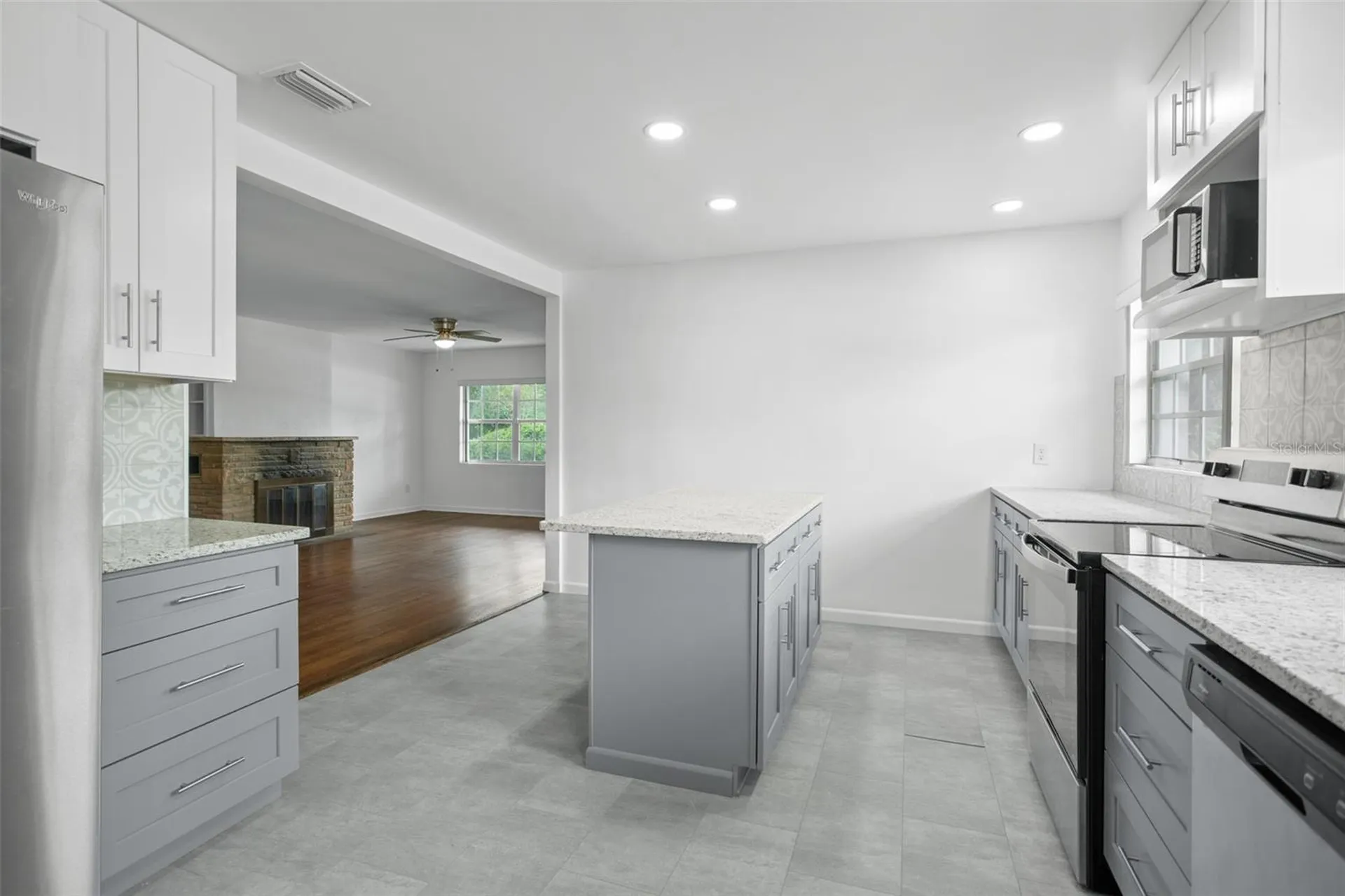 1017 N Thorton Avenue Orlando FL 32803