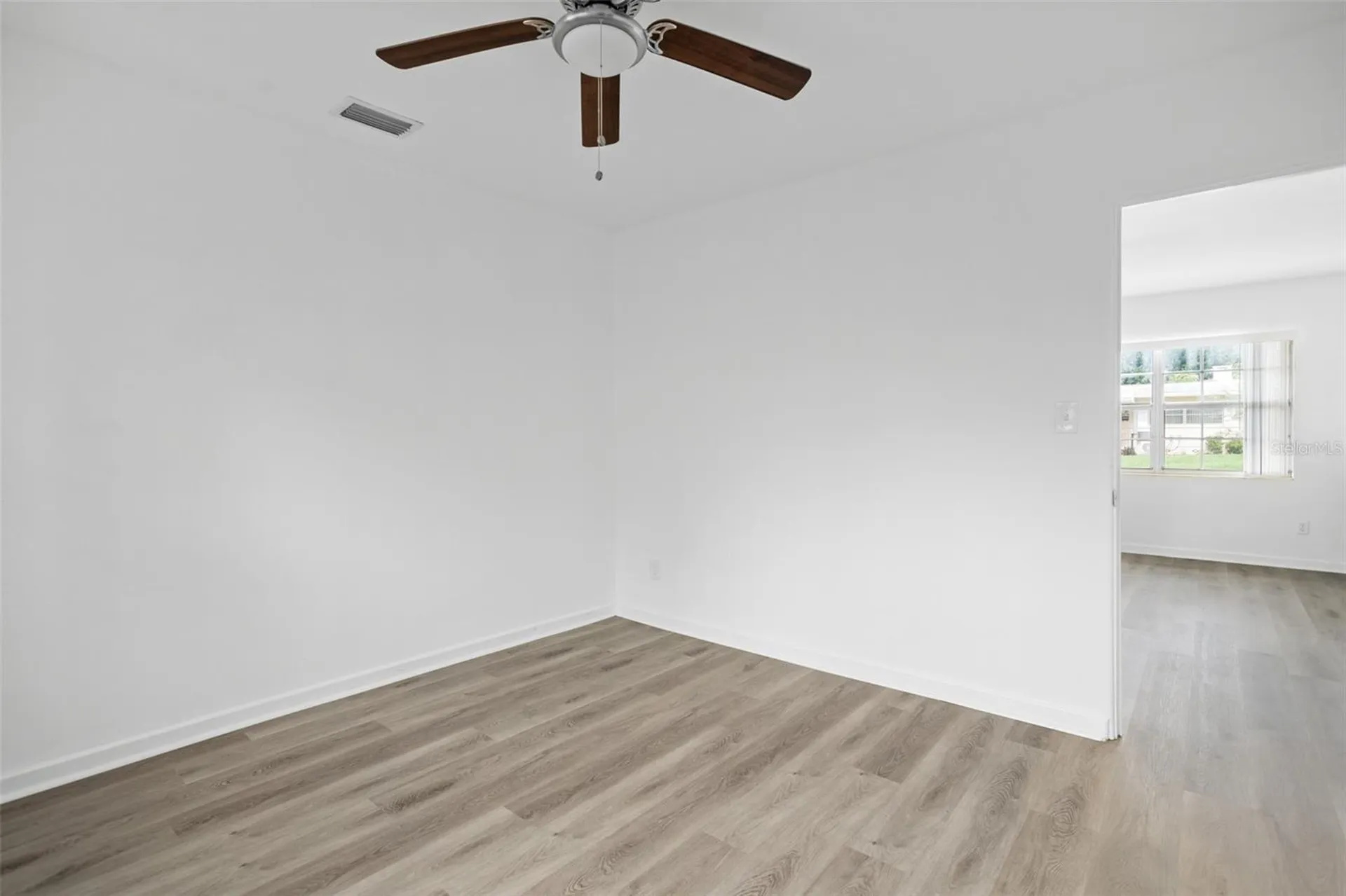 1017 N Thorton Avenue Orlando FL 32803