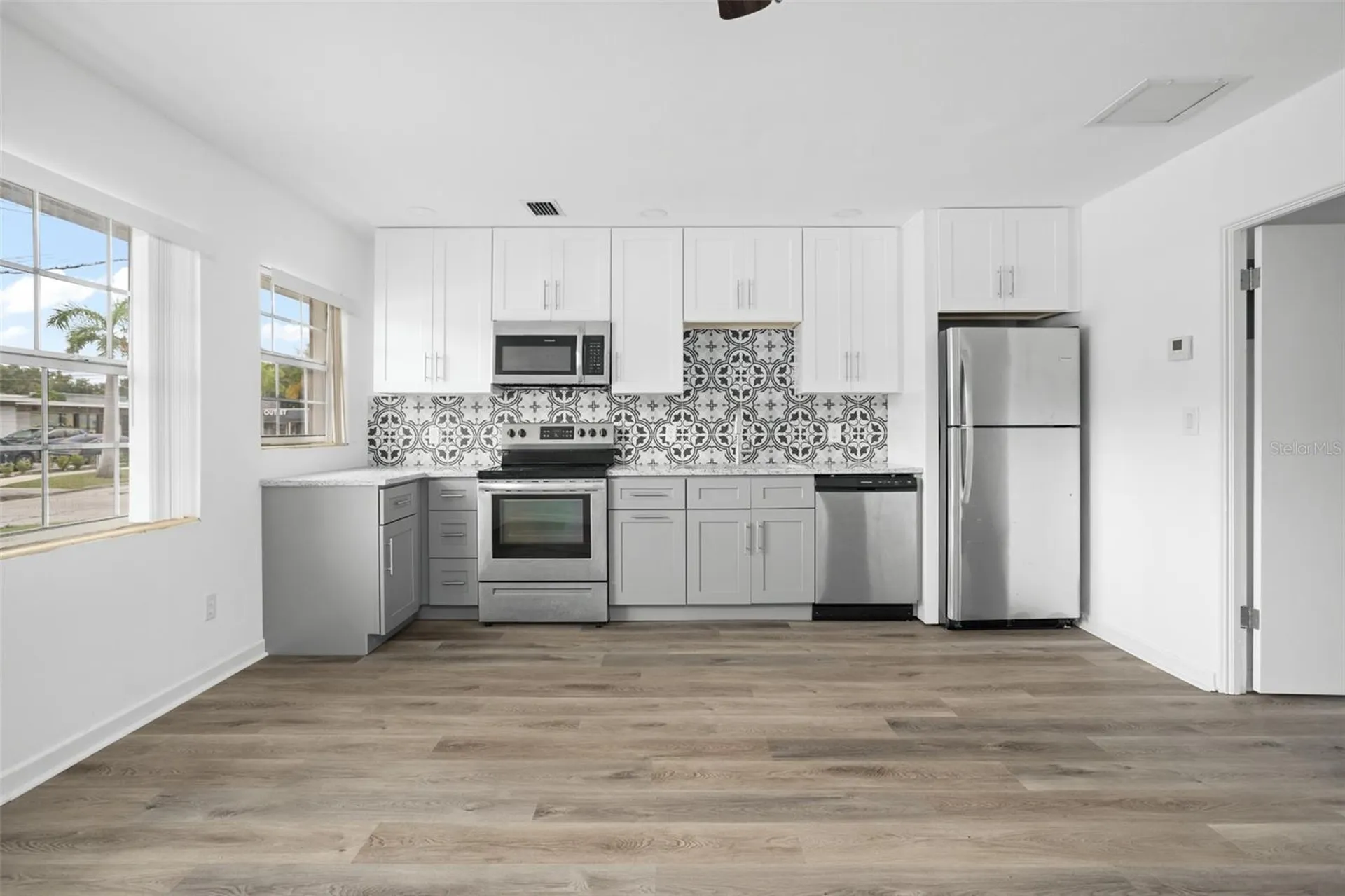 1017 N Thorton Avenue Orlando FL 32803