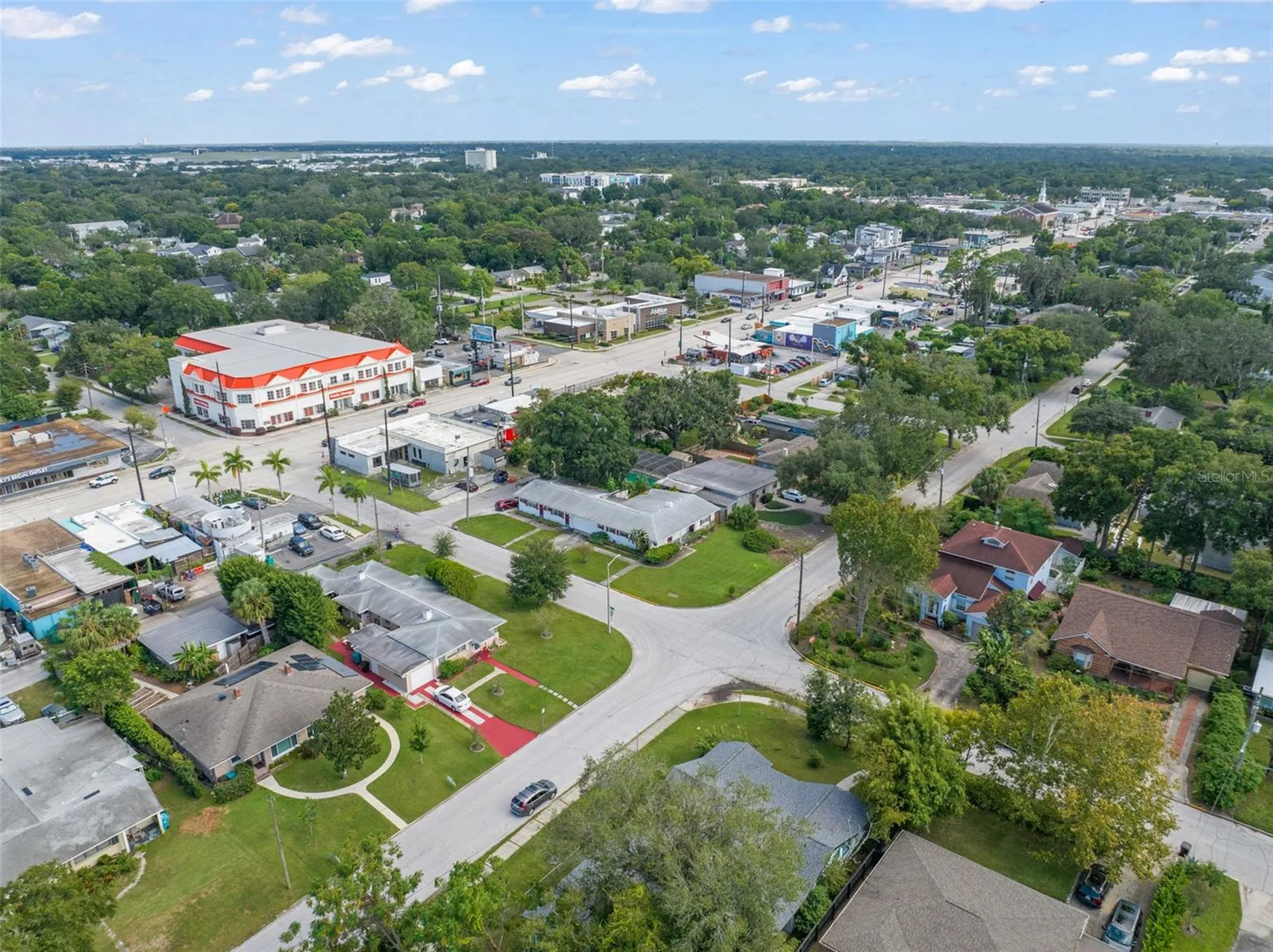1017 N Thorton Avenue Orlando FL 32803
