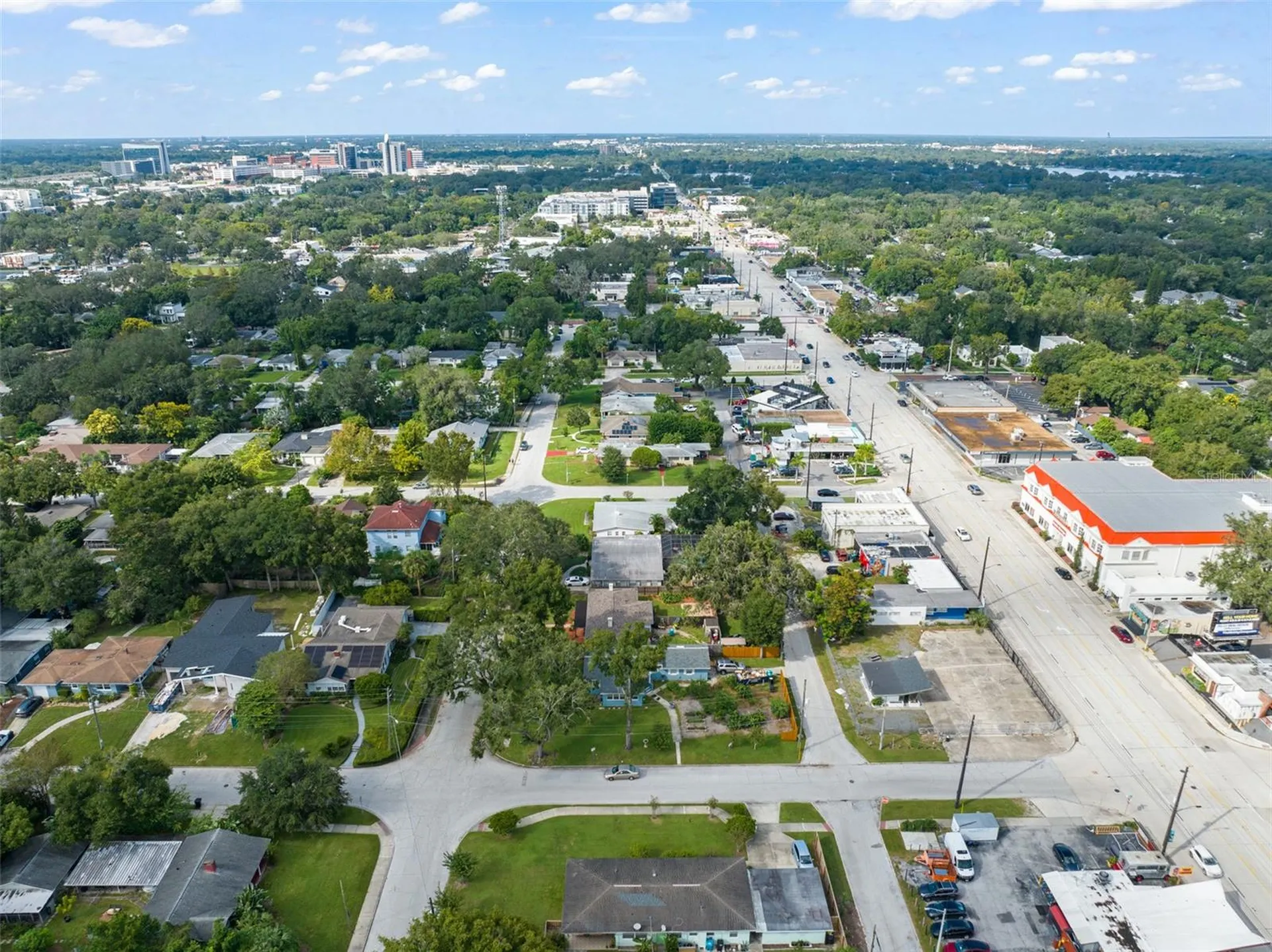 1017 N Thorton Avenue Orlando FL 32803