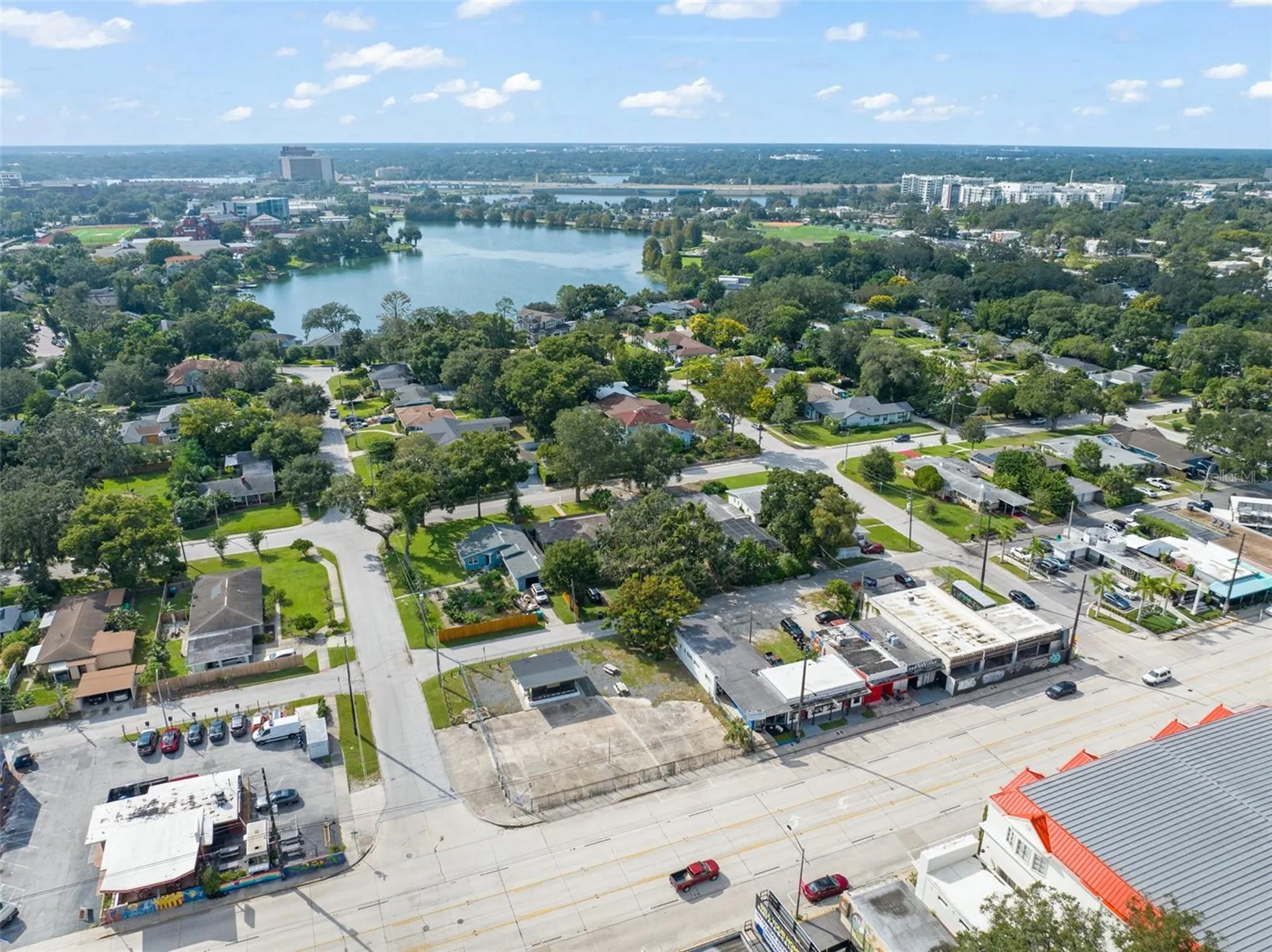 1017 N Thorton Avenue Orlando FL 32803