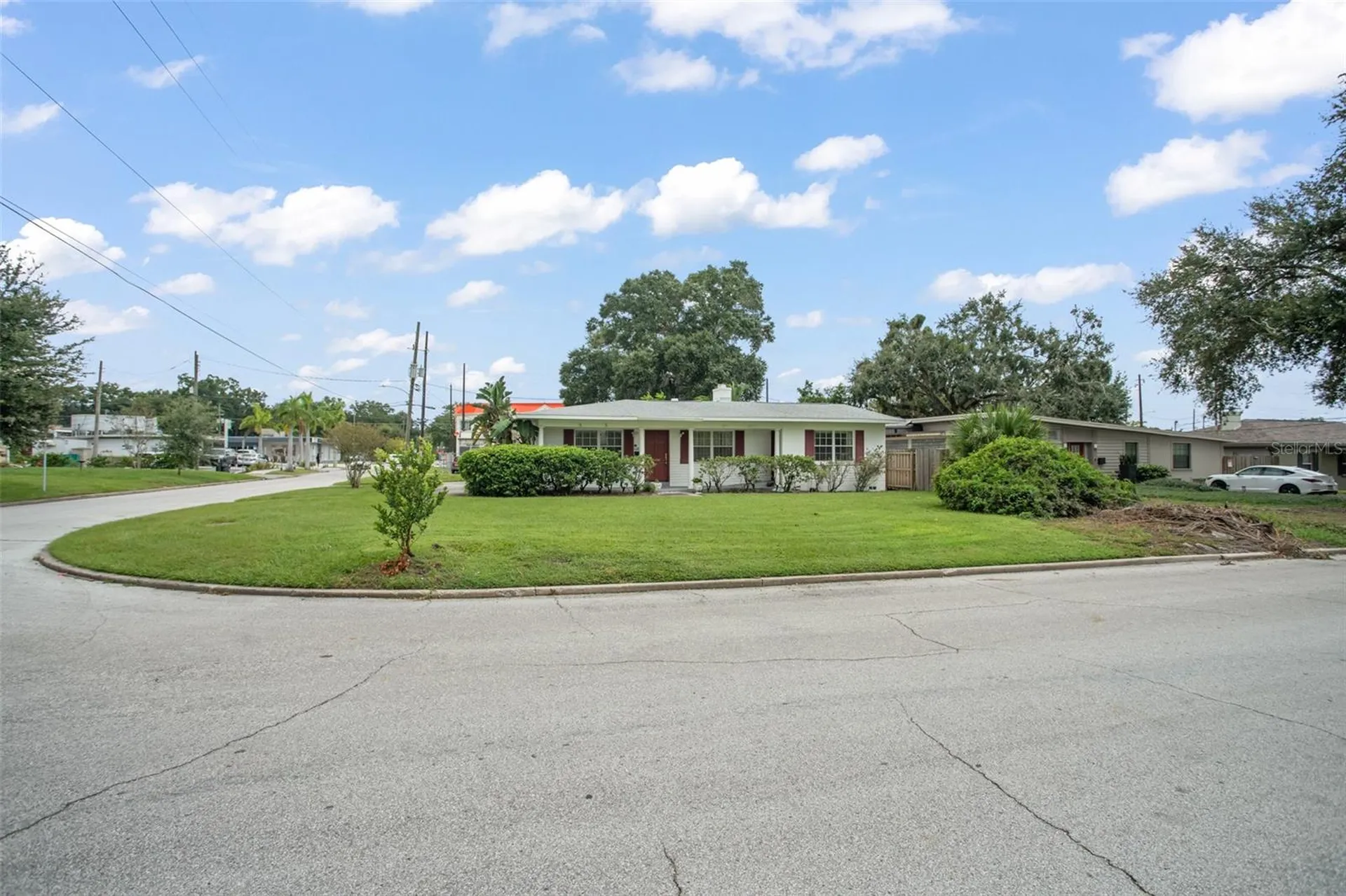 1017 N Thorton Avenue Orlando FL 32803