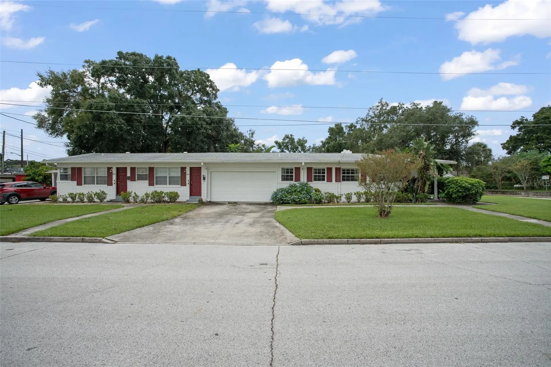 1017 N Thorton Avenue Orlando FL 32803
