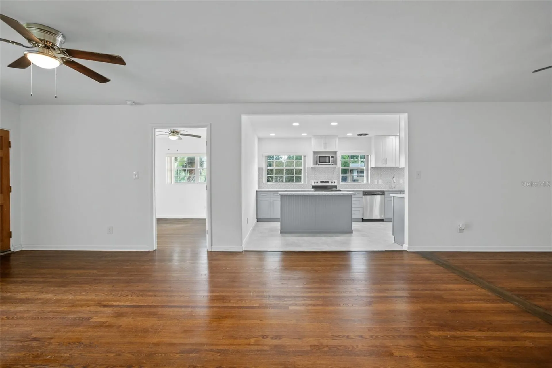 1017 N Thorton Avenue Orlando FL 32803
