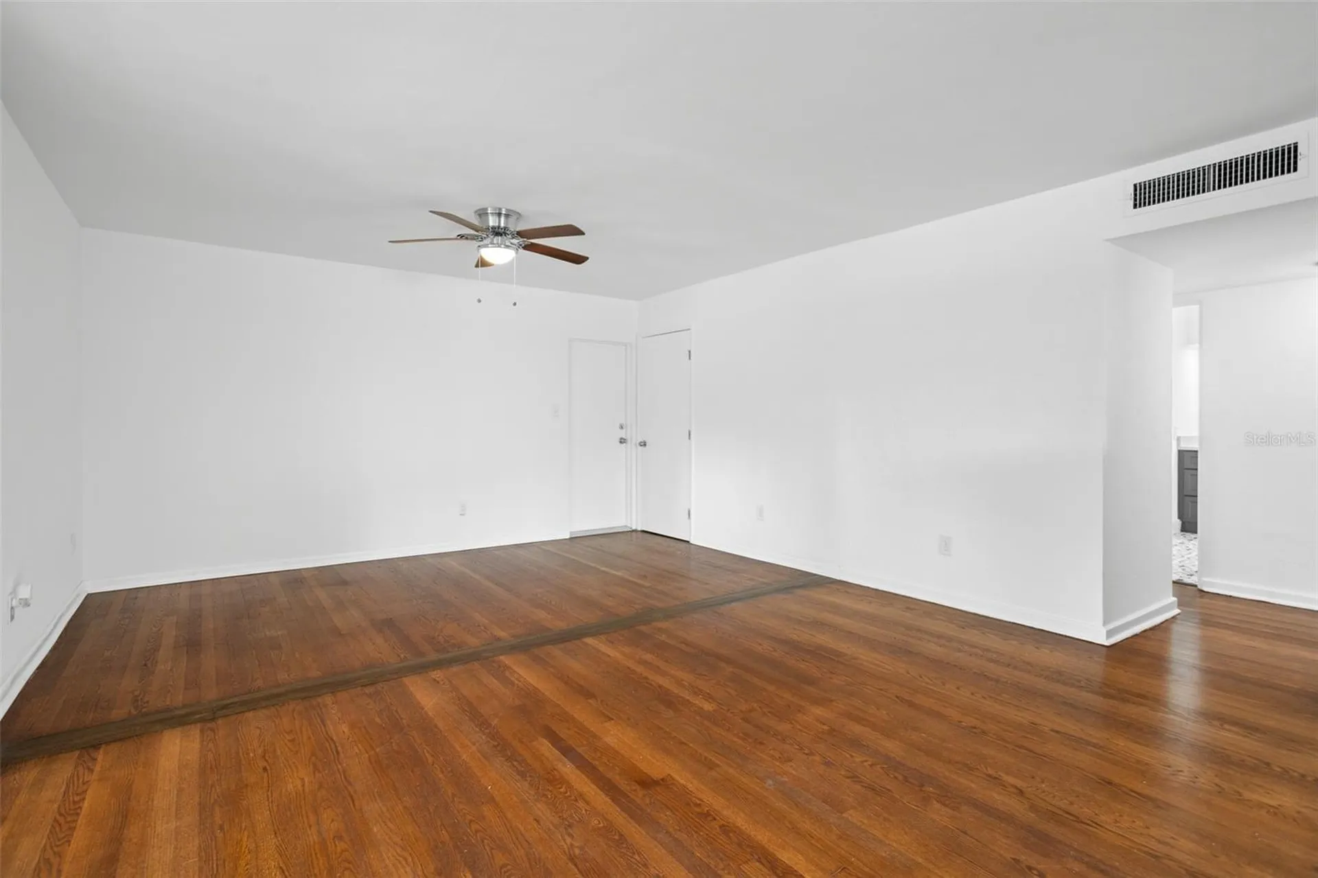 1017 N Thorton Avenue Orlando FL 32803