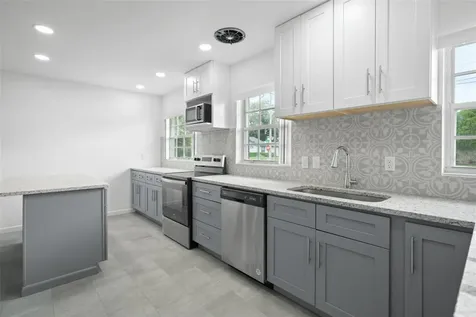 1017 N Thorton Avenue Orlando FL 32803