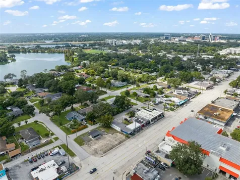 1017 N Thorton Avenue Orlando FL 32803