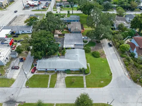 1017 N Thorton Avenue Orlando FL 32803