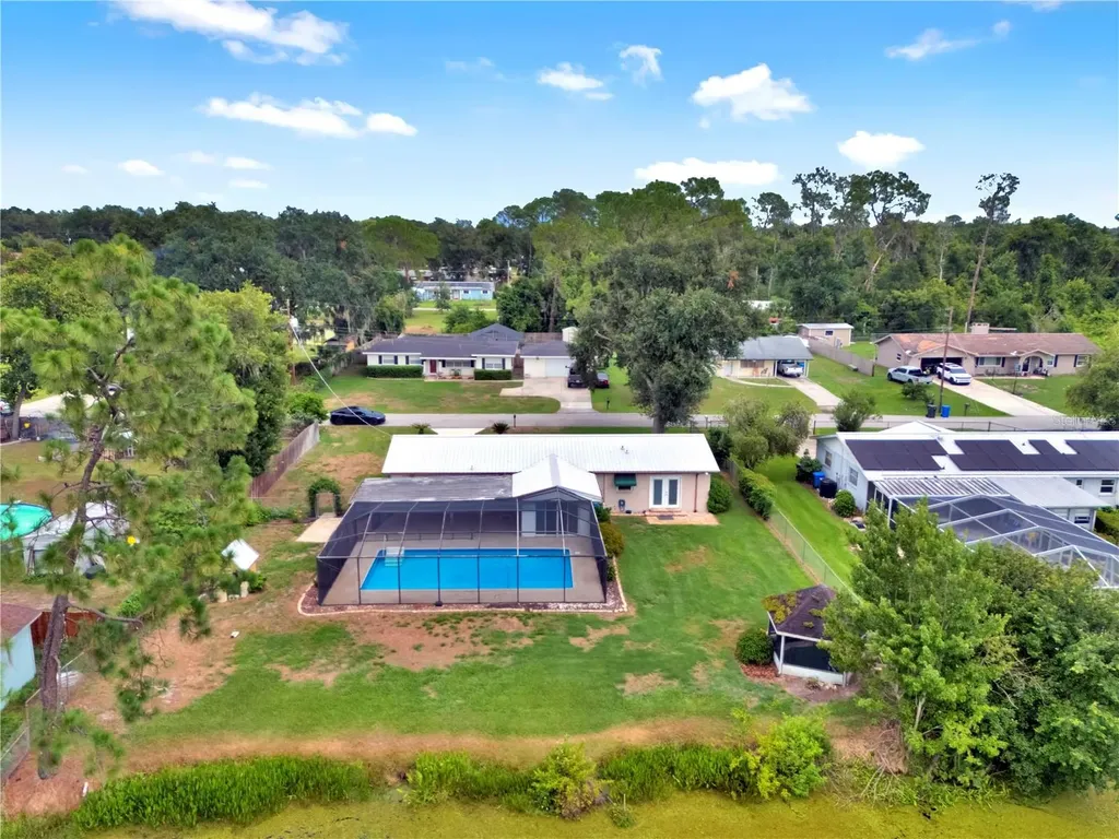 4314 Lark Drive Dover FL 33527