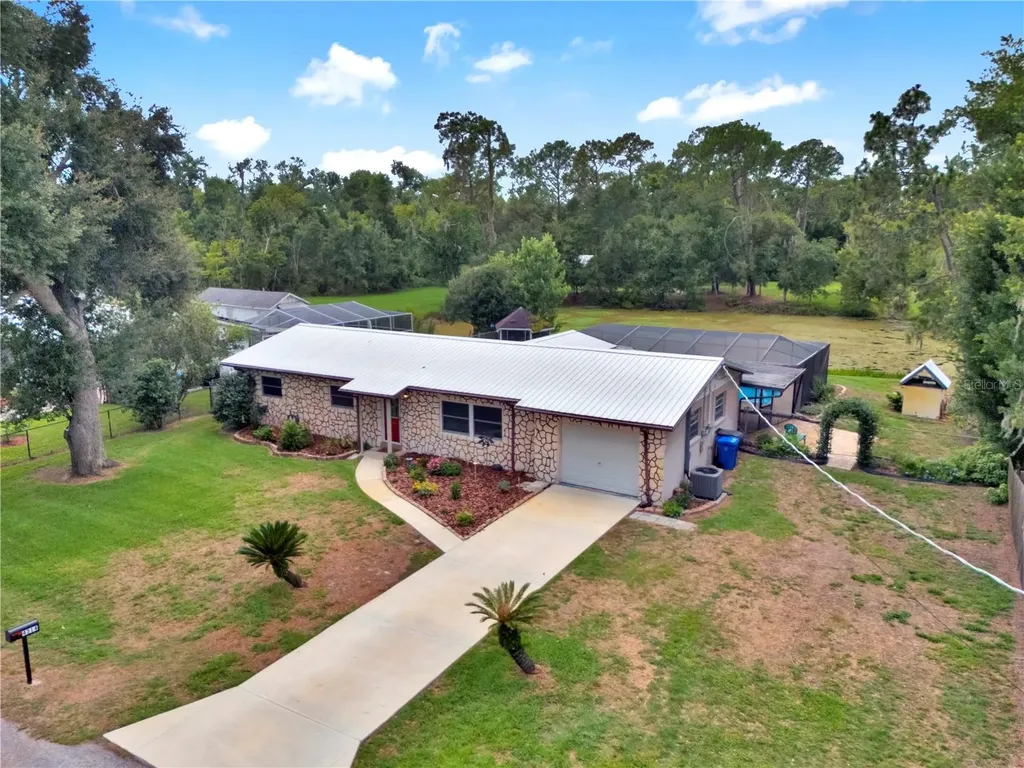 4314 Lark Drive Dover FL 33527