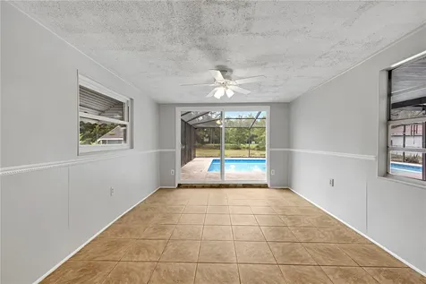 4314 Lark Drive Dover FL 33527