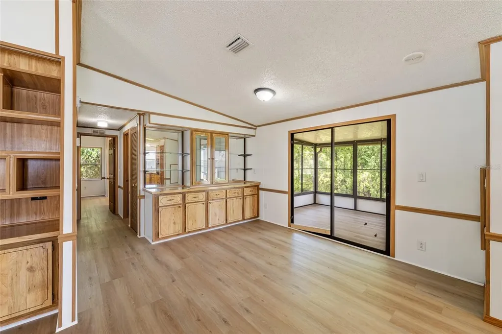 1004 Ann Avenue Lady Lake FL 32159