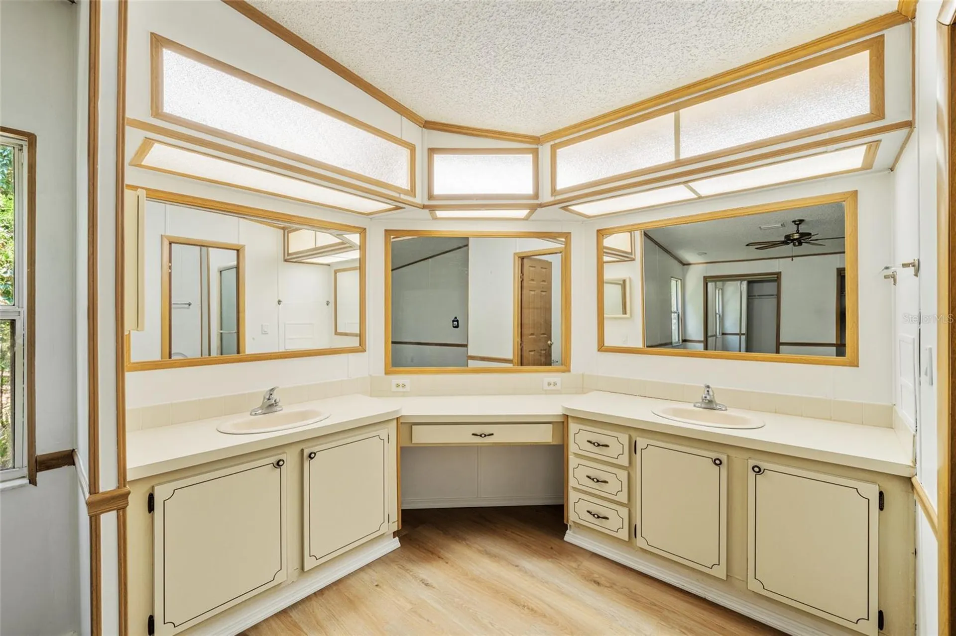 1004 Ann Avenue Lady Lake FL 32159