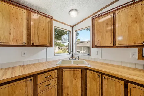 1004 Ann Avenue Lady Lake FL 32159