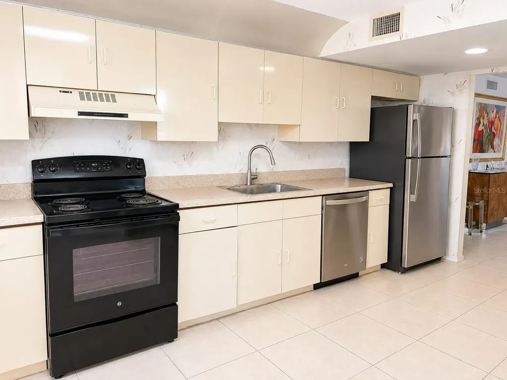 4770 Fountains Drive S Lake Worth FL 33467