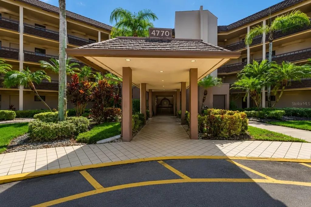 4770 Fountains Drive S Lake Worth FL 33467