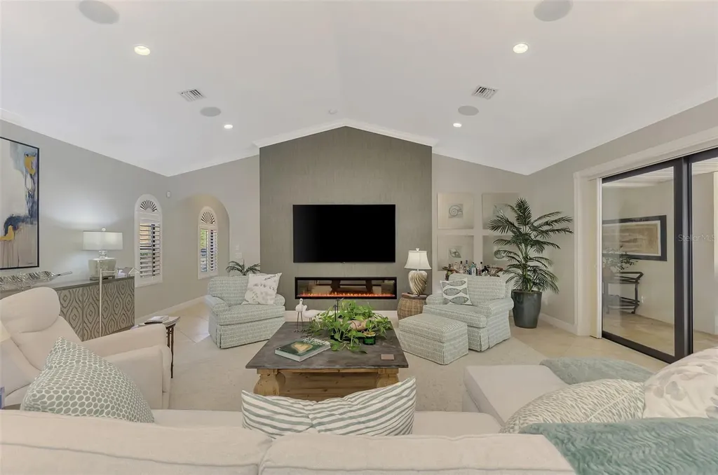 256 Pensacola Road Venice FL 34285
